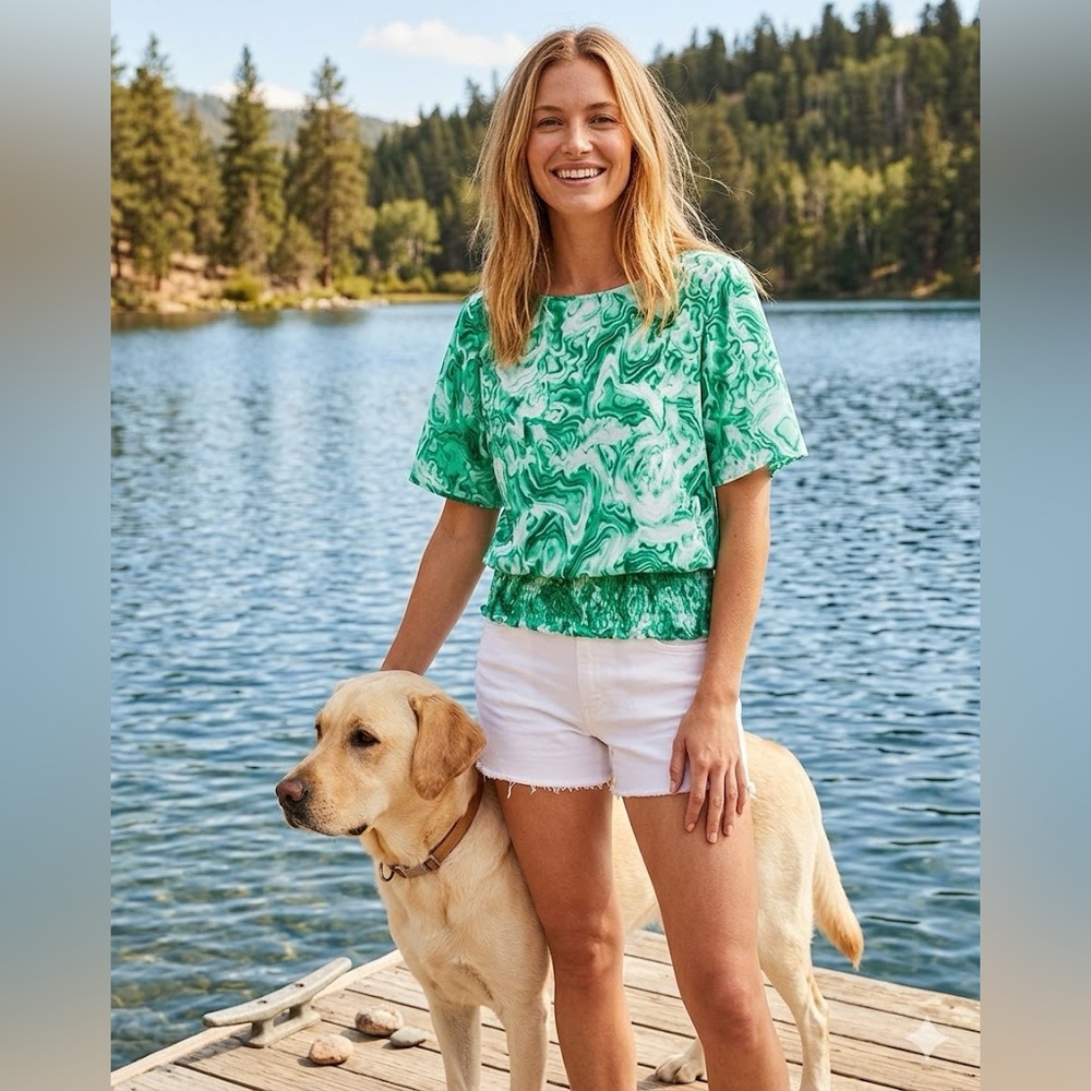 MICHAEL KORS Aqua Green & White Watery Swirls Elasticize Hem Blouse Sm.  NWT $80